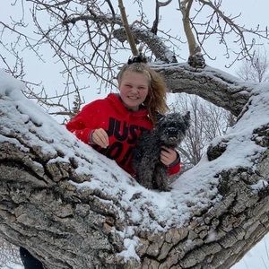 Meet your Posher, Hazel